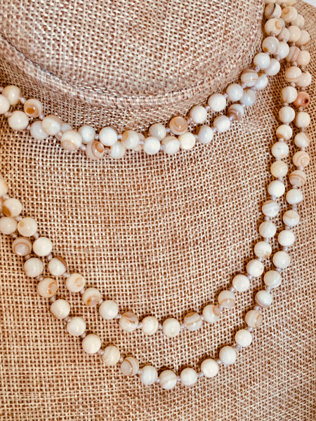 Mother of pearl knotted necklace