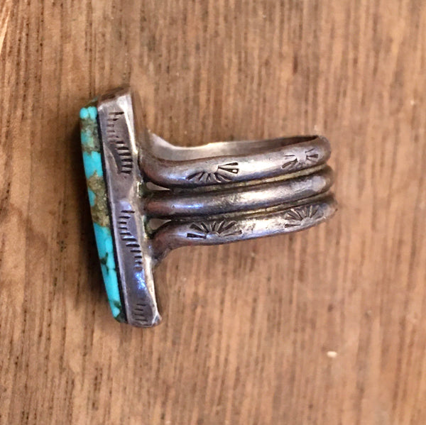 Antique turquoise ring