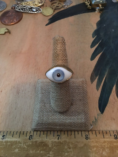 Blue eye ring size 6.5