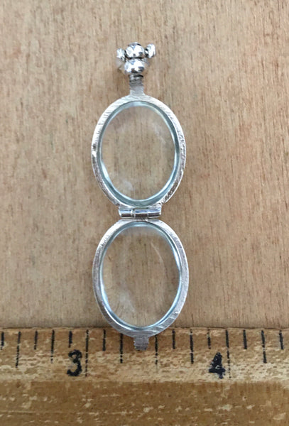 Mini oval sterling locket