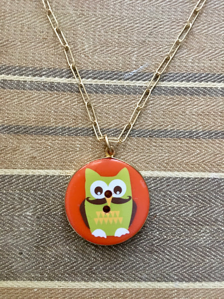 70s Mustached owl 🦉