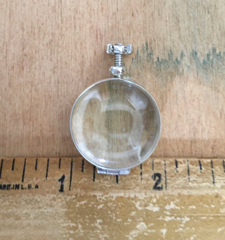 Standard size round sterling locket
