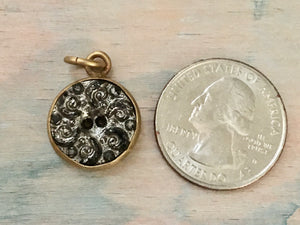 Vintage button pendant