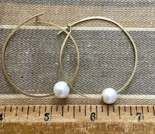 Simple pearl hoops